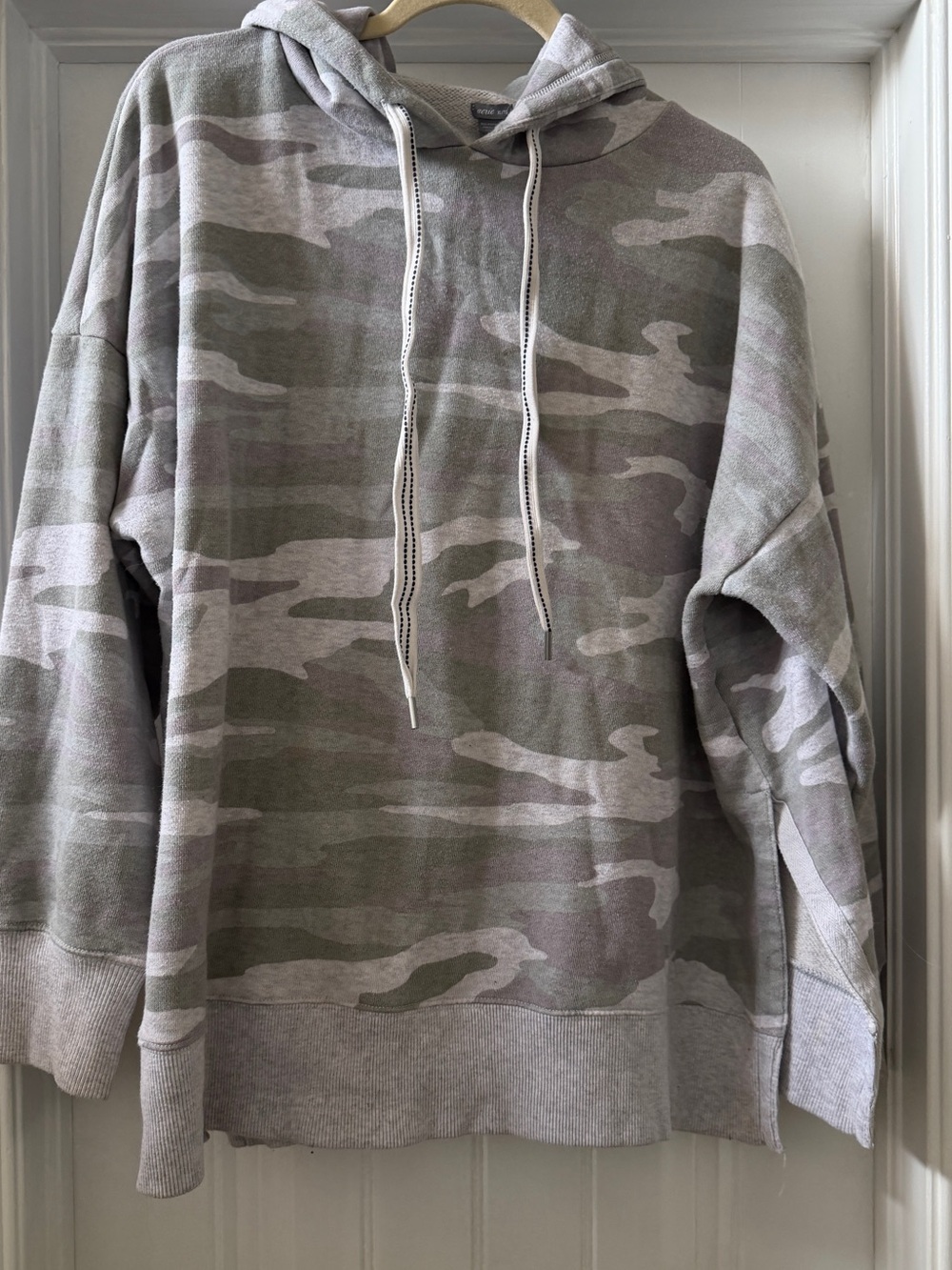 aerie Women's Camo Hoodie
